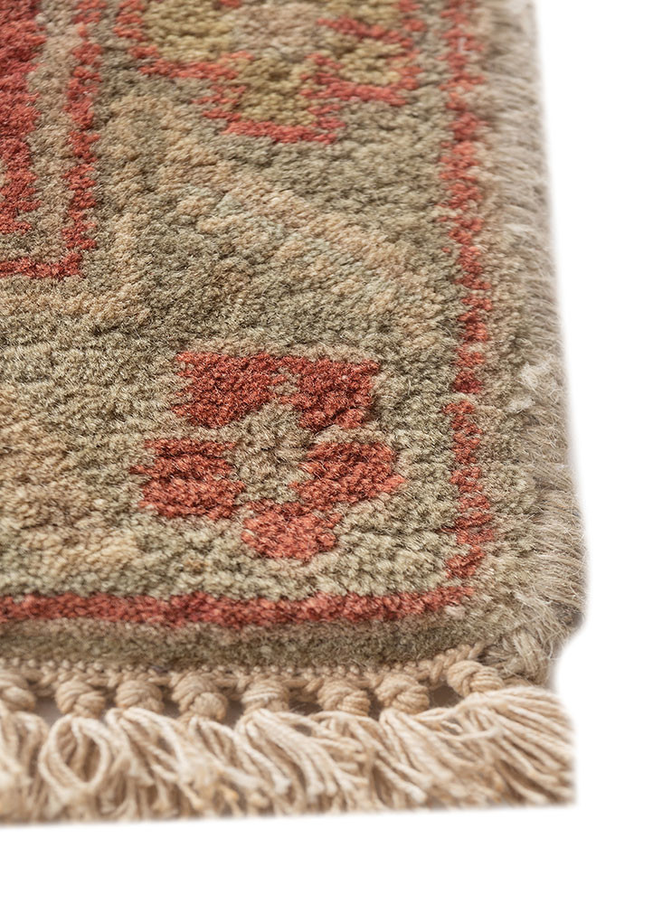 aalam green wool hand knotted Rug - Corner