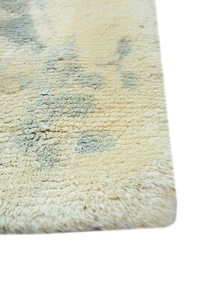 aalam gold wool hand knotted Rug - Corner aalam gold wool hand knotted Rug - Corner