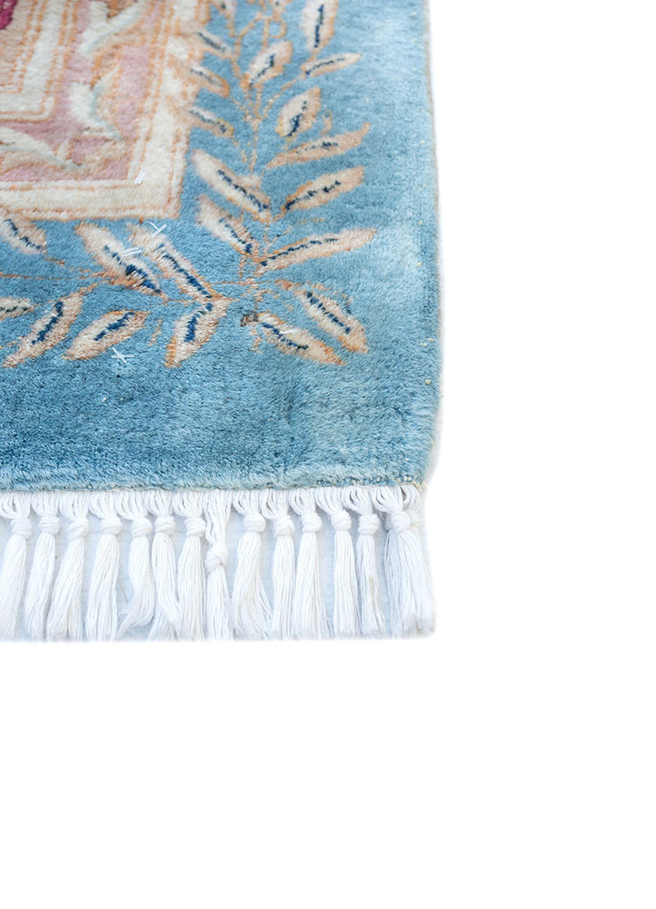 aalam blue wool hand knotted Rug - Corner