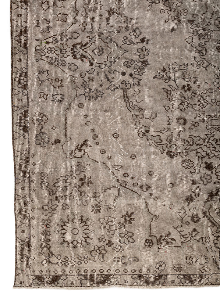 vintage blue wool hand knotted Rug - Corner vintage blue wool hand knotted Rug - Corner