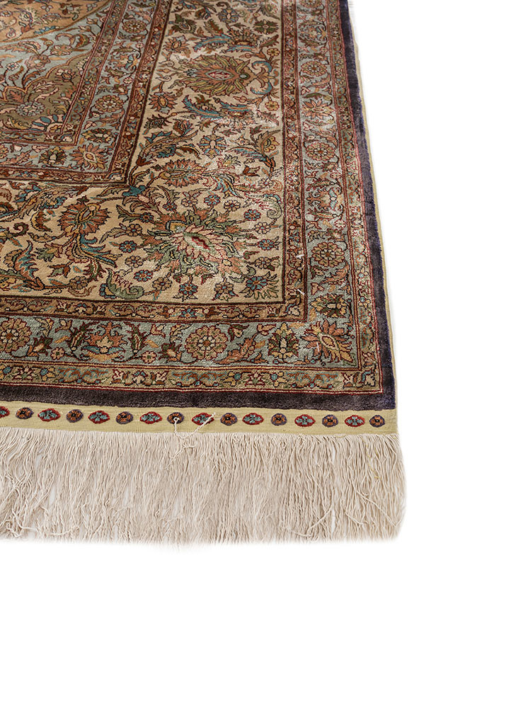 gulmarg green silk hand knotted Rug - Corner gulmarg green silk hand knotted Rug - Corner
