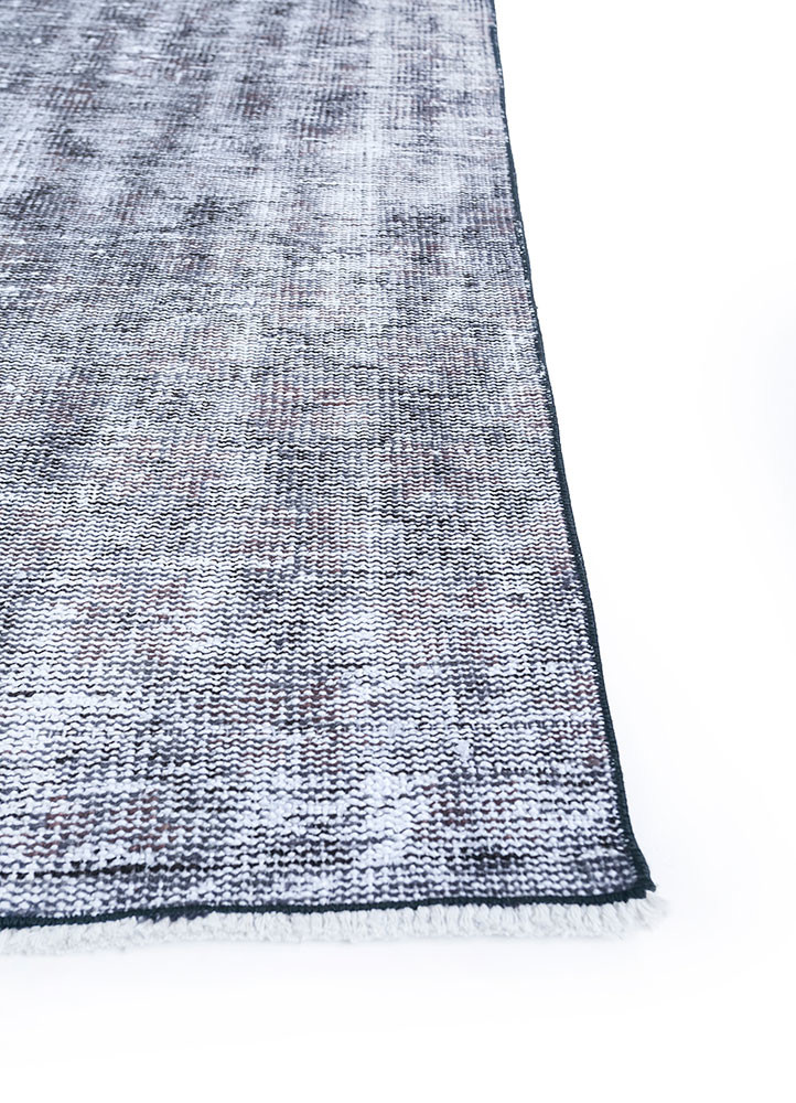 lacuna grey and black wool hand knotted Rug - Corner lacuna grey and black wool hand knotted Rug - Corner