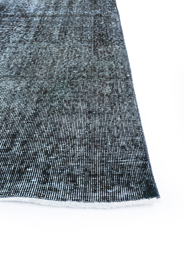 lacuna grey and black wool hand knotted Rug - Corner lacuna grey and black wool hand knotted Rug - Corner