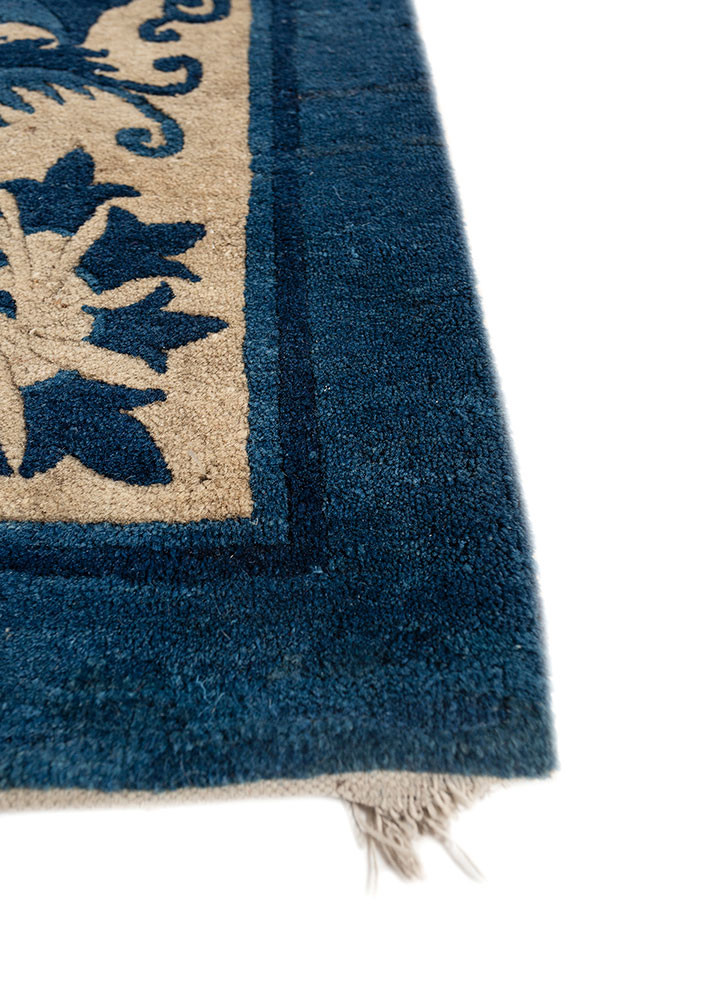 aalam blue wool hand knotted Rug - Corner