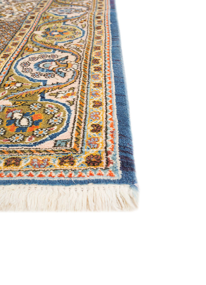 aalam ivory wool hand knotted Rug - Corner