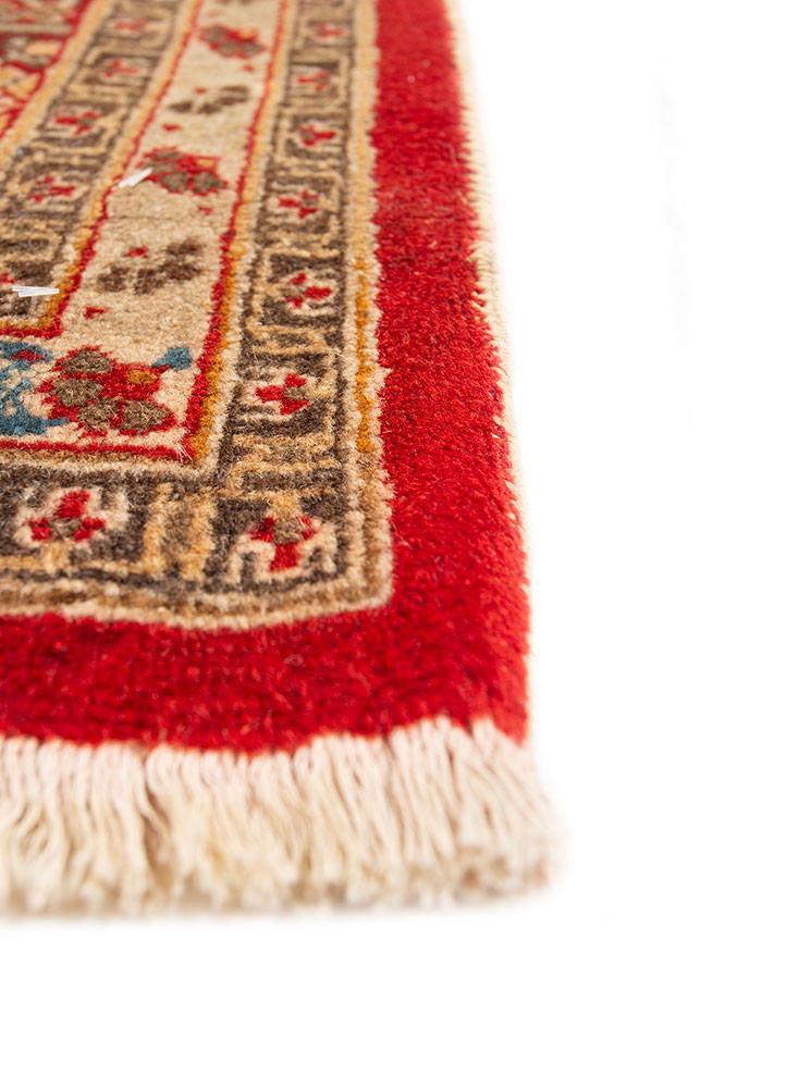 aalam red and orange wool hand knotted Rug - Corner