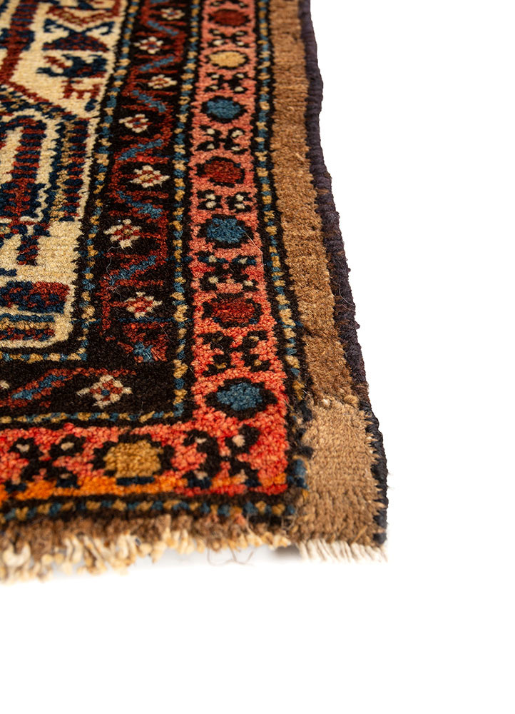 aalam ivory wool hand knotted Rug - Corner aalam ivory wool hand knotted Rug - Corner
