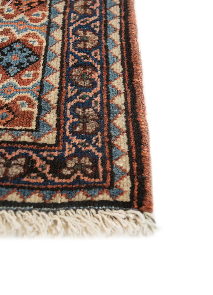 aalam ivory wool hand knotted Rug - Corner aalam ivory wool hand knotted Rug - Corner
