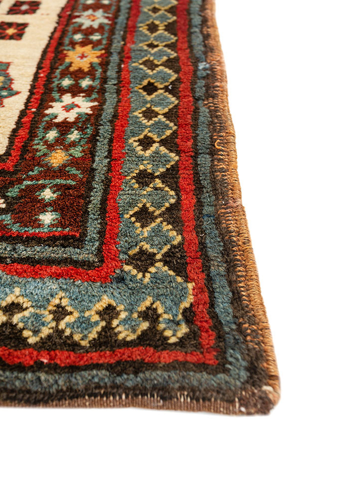 aalam grey and black wool hand knotted Rug - Corner