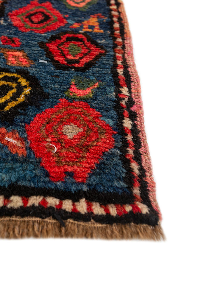 aalam pink and purple wool hand knotted Rug - Corner aalam pink and purple wool hand knotted Rug - Corner