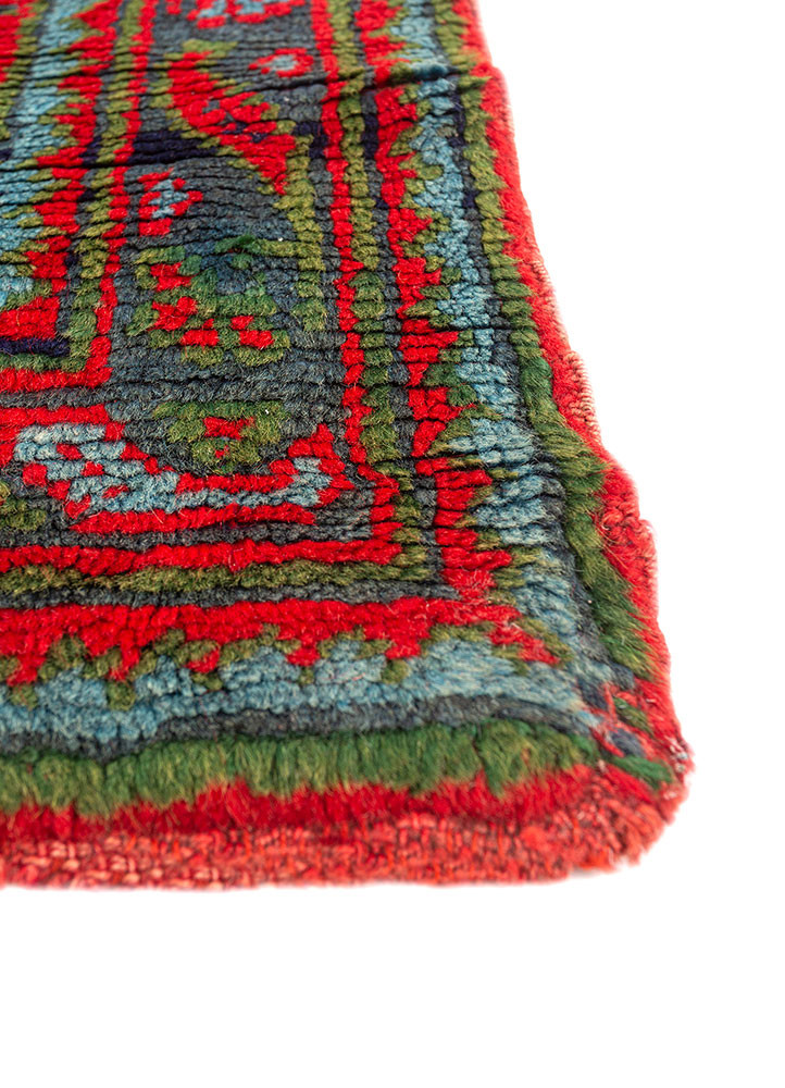 aalam red and orange wool hand knotted Rug - Corner aalam red and orange wool hand knotted Rug - Corner
