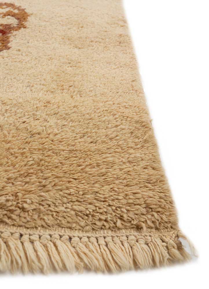 pechino gold wool hand knotted Rug - Corner