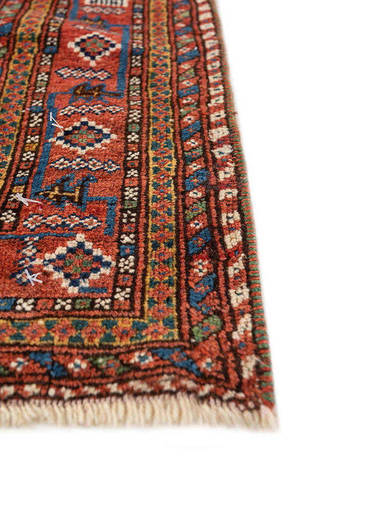 aalam ivory wool hand knotted Rug - Corner aalam ivory wool hand knotted Rug - Corner