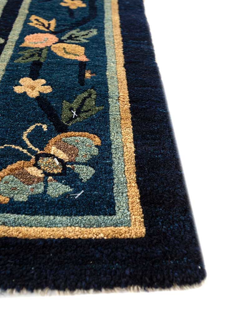 pechino green wool hand knotted Rug - Corner