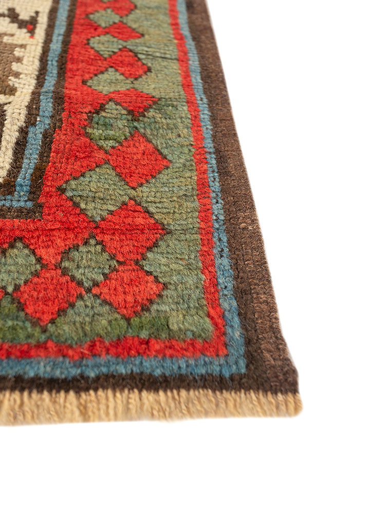 aalam ivory wool hand knotted Rug - Corner