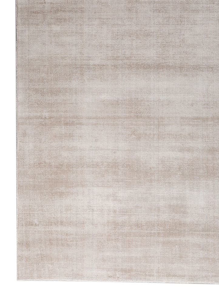 basis grey and black viscose hand loom Rug - Corner basis grey and black viscose hand loom Rug - Corner