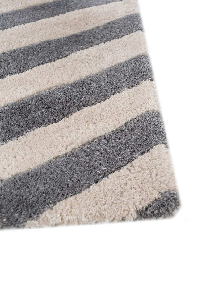 aprezo ivory polyester hand tufted Rug - Corner aprezo ivory polyester hand tufted Rug - Corner