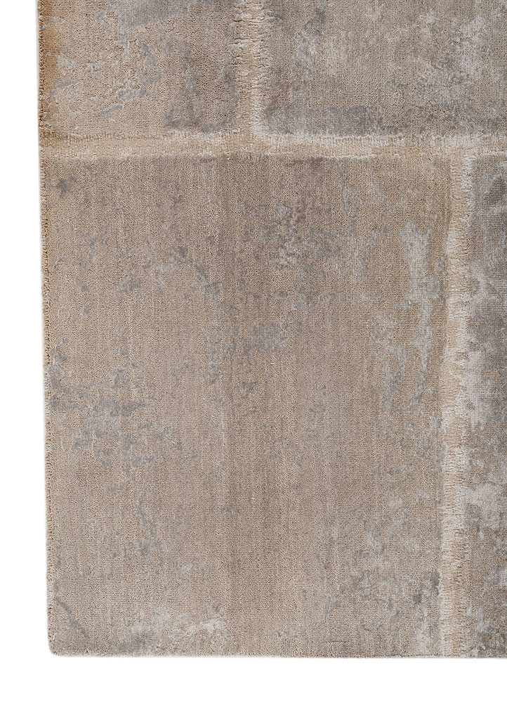 provenance grey and black wool and bamboo silk hand knotted Rug - Corner