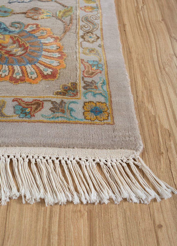 aurora ivory wool and silk hand knotted Rug - Corner aurora ivory wool and silk hand knotted Rug - Corner
