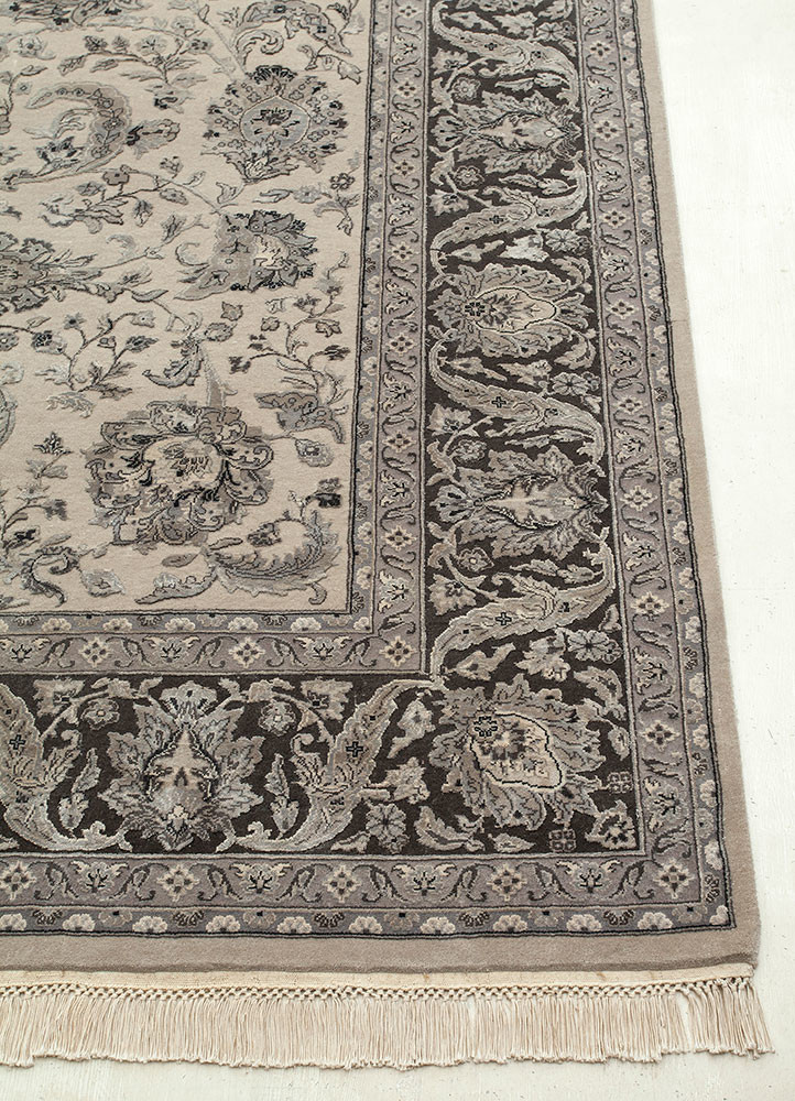 aurora ivory wool and silk hand knotted Rug - Corner aurora ivory wool and silk hand knotted Rug - Corner