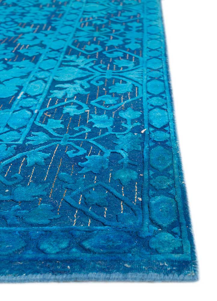 aurora blue wool and silk hand knotted Rug - Corner