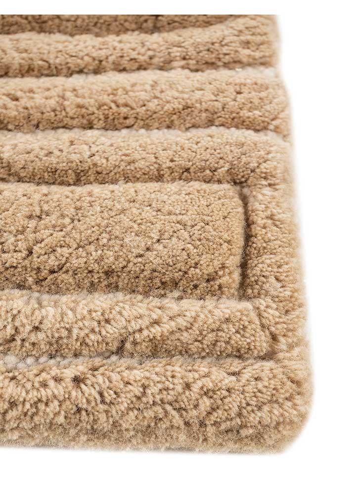 zuri beige and brown wool hand knotted Rug - Corner