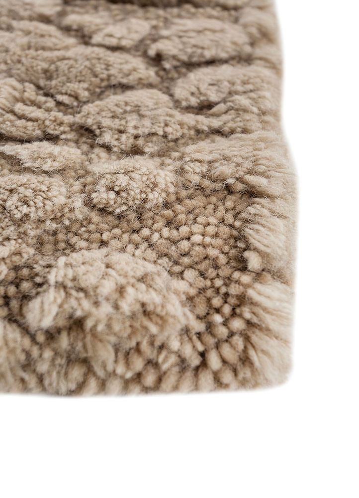 manifest beige and brown wool hand knotted Rug - Corner manifest beige and brown wool hand knotted Rug - Corner