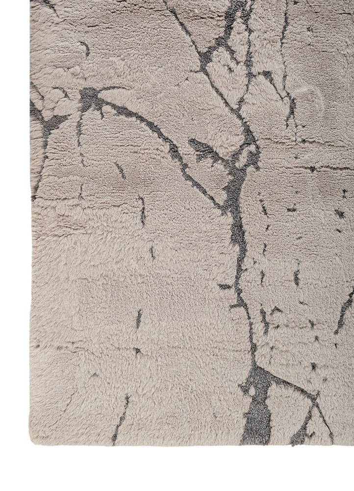manifest grey and black wool hand knotted Rug - Corner