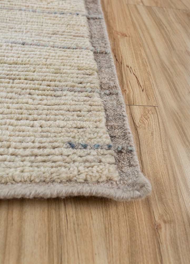 manifest ivory afghan wool hand knotted Rug - Corner