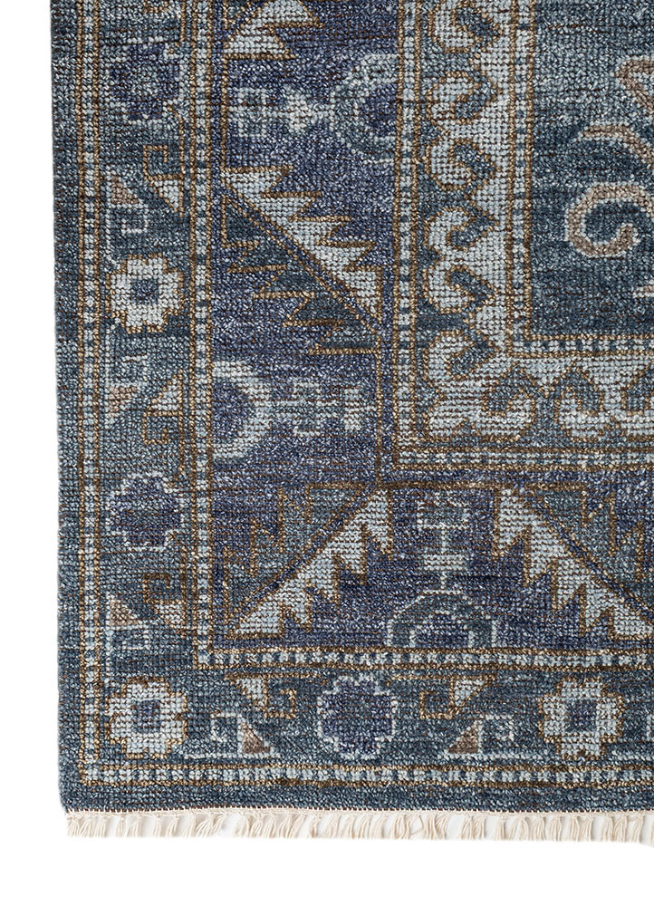 erbe blue wool hand knotted Rug - Corner