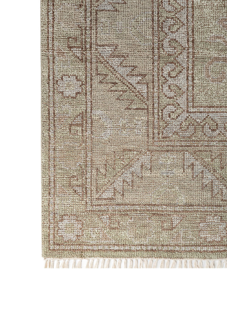 erbe green wool hand knotted Rug - Corner erbe green wool hand knotted Rug - Corner