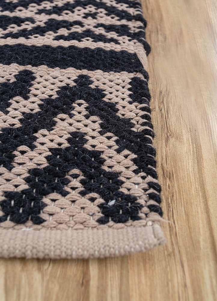 abrash grey and black wool flat weaves Rug - Corner abrash grey and black wool flat weaves Rug - Corner