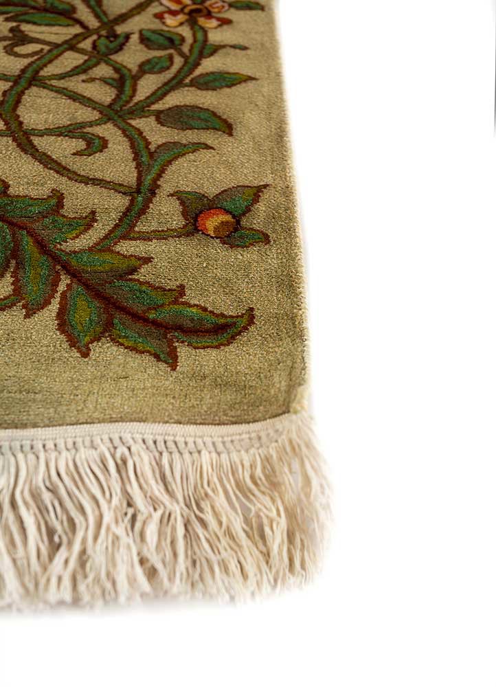 gulmarg green silk hand knotted Rug - Corner gulmarg green silk hand knotted Rug - Corner