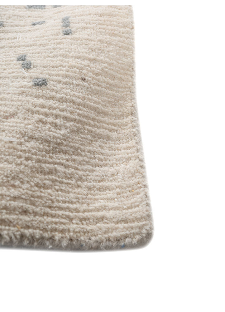 far east blue wool and silk hand knotted Rug - Corner far east blue wool and silk hand knotted Rug - Corner
