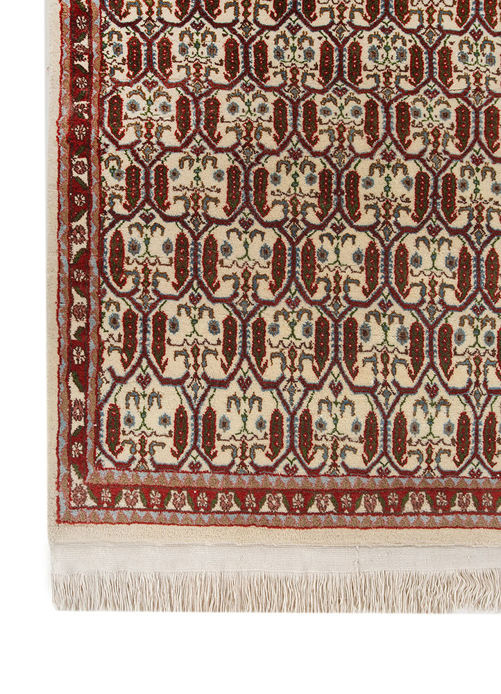 gulnar ivory wool hand knotted Rug - Corner gulnar ivory wool hand knotted Rug - Corner