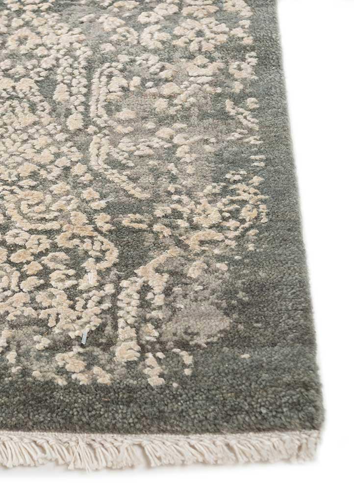 far east green wool and silk hand knotted Rug - Corner