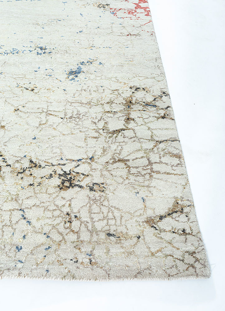 hidden by kavi ivory wool and silk hand knotted Rug - Corner hidden by kavi ivory wool and silk hand knotted Rug - Corner