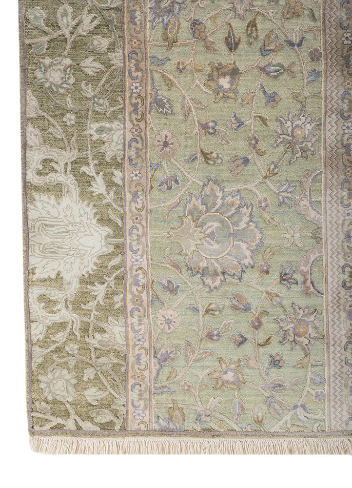 aurora green wool and silk hand knotted Rug - Corner