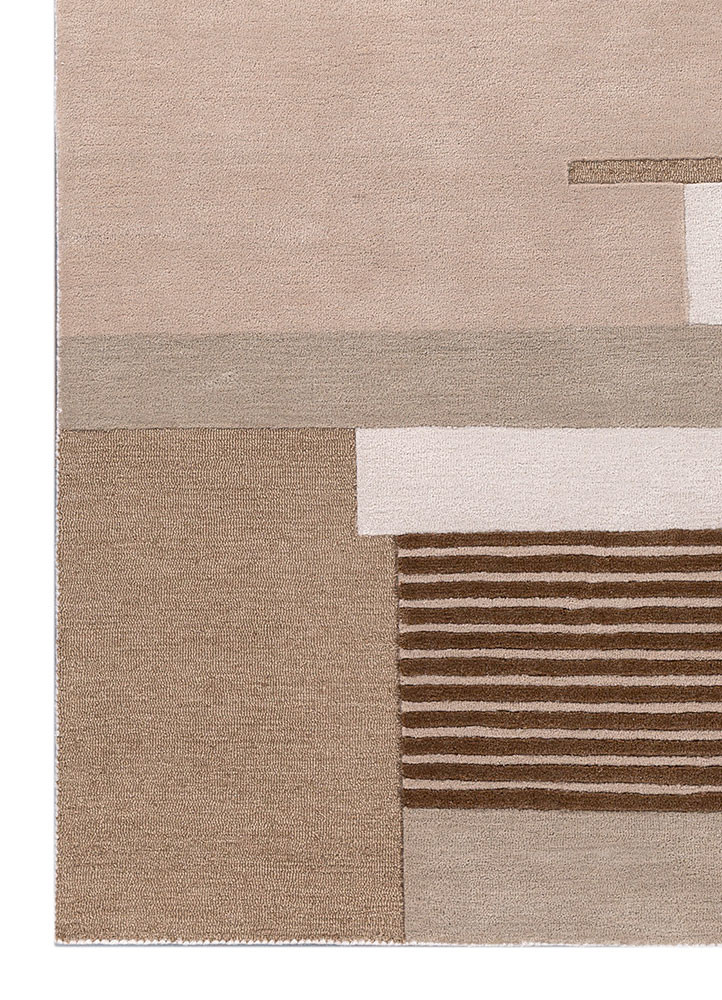 come around ivory wool hand tufted Rug - Corner