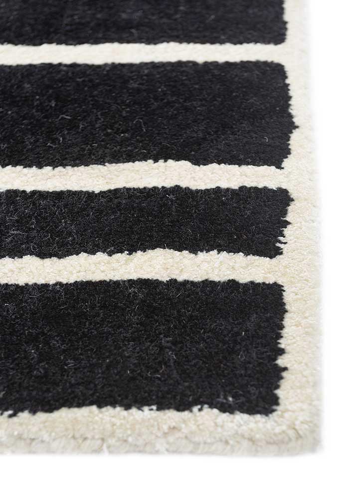 contour grey and black wool and viscose hand tufted Rug - Corner contour grey and black wool and viscose hand tufted Rug - Corner