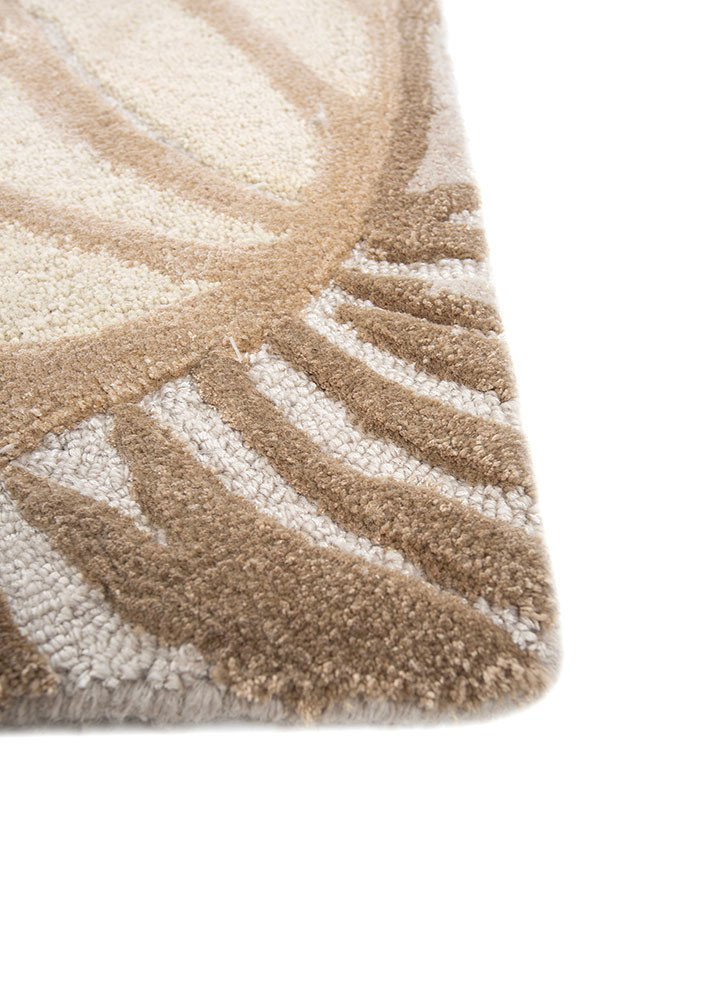 hacienda ivory wool and viscose hand tufted Rug - Corner