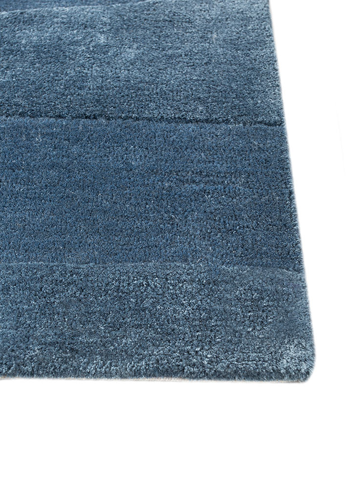 caliedo blue wool and viscose hand tufted Rug - Corner