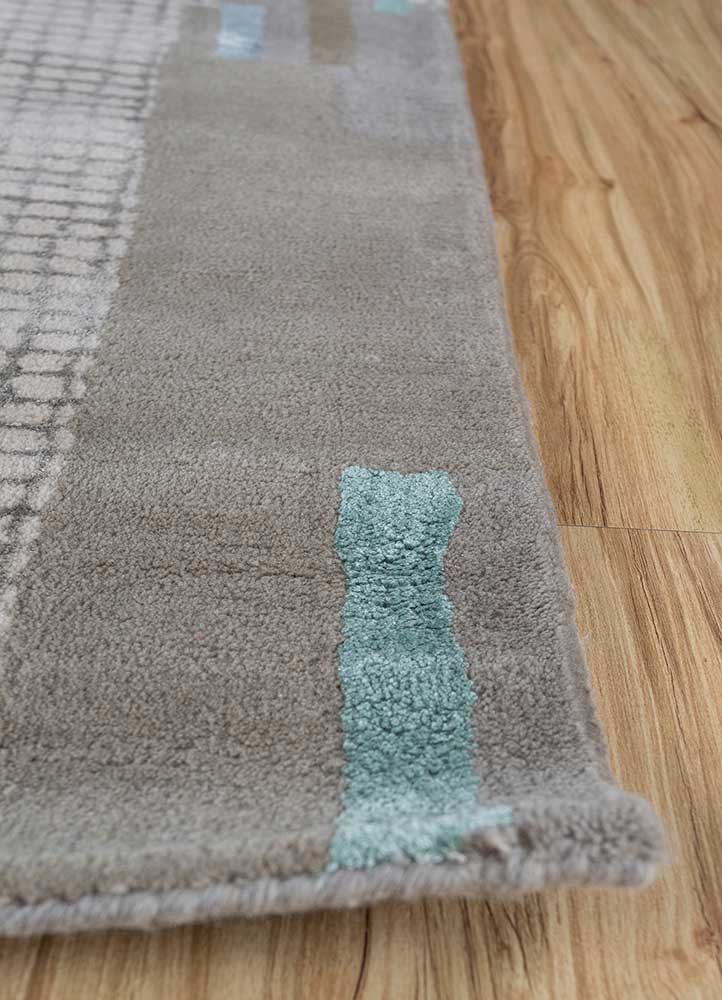 linear beige and brown wool and viscose hand tufted Rug - Corner