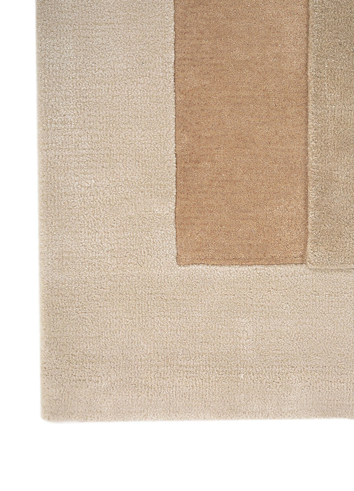 cera ivory wool and viscose hand tufted Rug - Corner