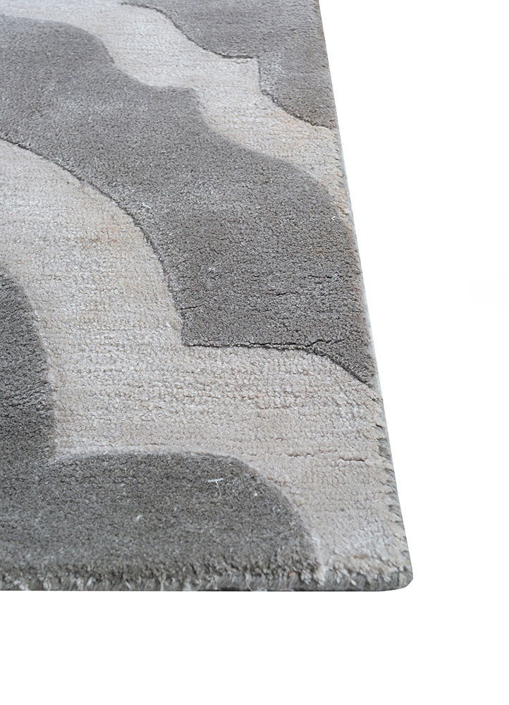contour grey and black wool and viscose hand tufted Rug - Corner contour grey and black wool and viscose hand tufted Rug - Corner