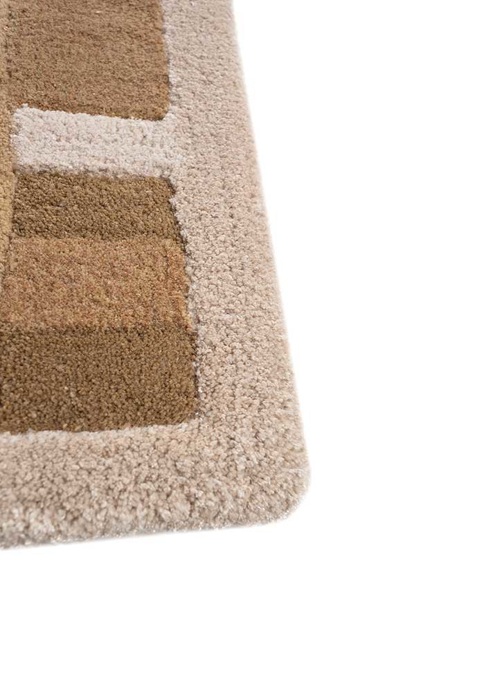 come around ivory wool and viscose hand tufted Rug - Corner