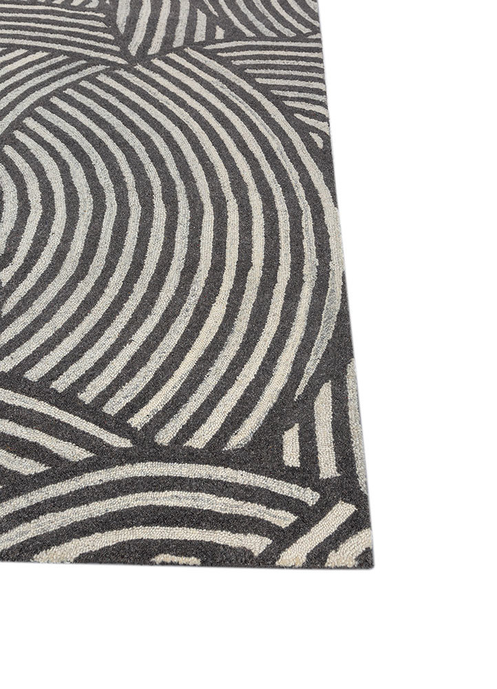pathways grey and black wool and viscose hand tufted Rug - Corner pathways grey and black wool and viscose hand tufted Rug - Corner