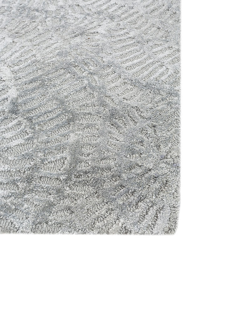 aurelia blue wool and viscose hand tufted Rug - Corner