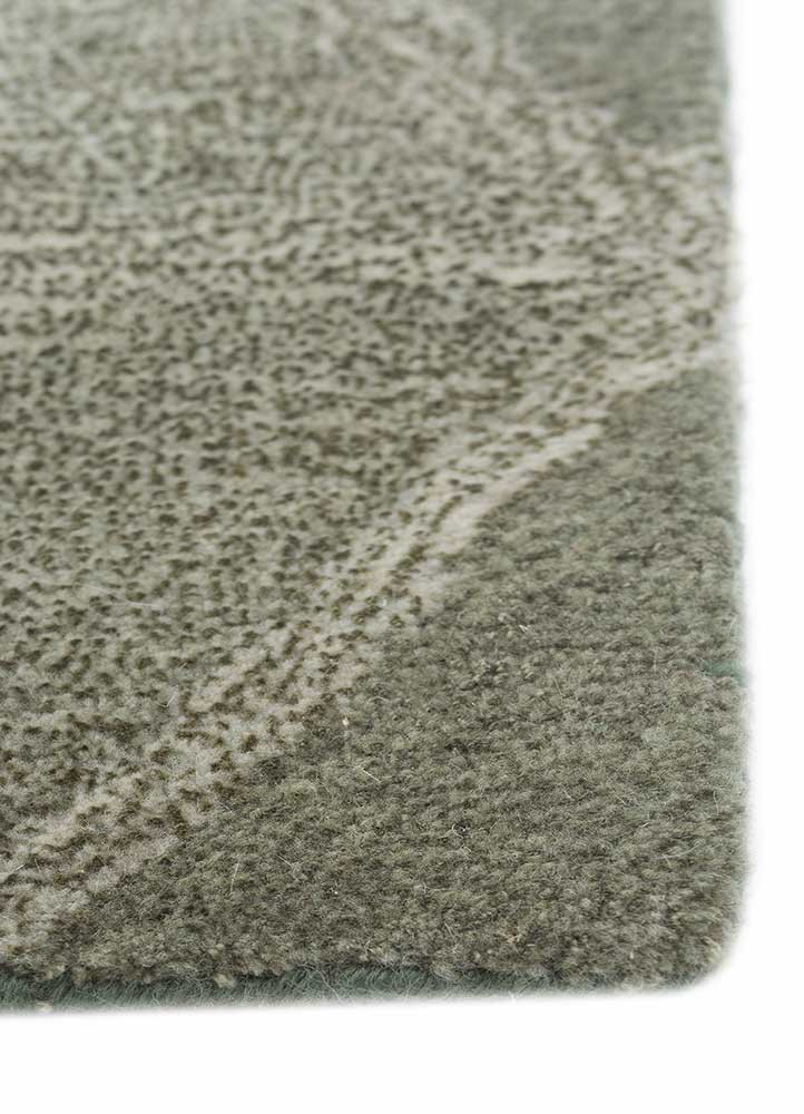 chroma green wool and viscose hand tufted Rug - Corner chroma green wool and viscose hand tufted Rug - Corner
