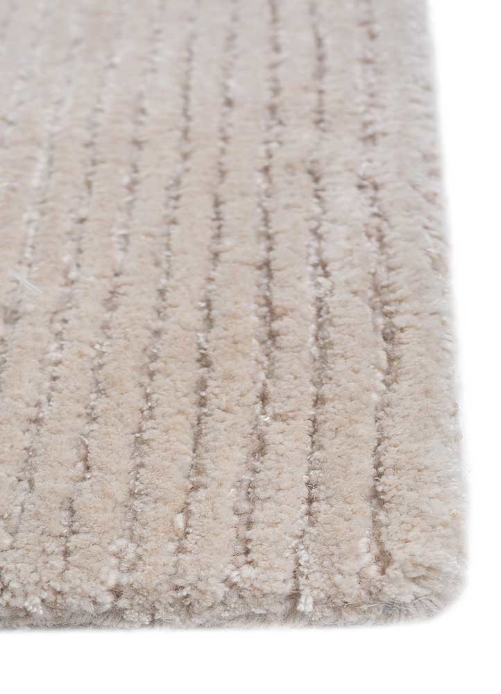 caliedo ivory wool and viscose hand tufted Rug - Corner caliedo ivory wool and viscose hand tufted Rug - Corner